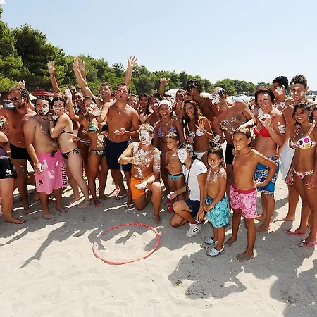 Ferienhaus Holiday Zaton Holiday Resort.25 *