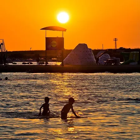Vakantiehuis Holiday Zaton Holiday Resort.25 *